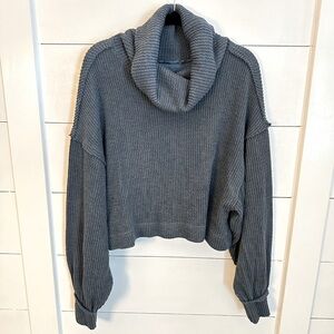 WE THE FREE M Blue ribbed oversized pleated wrist cowl neck bohemian tunic top